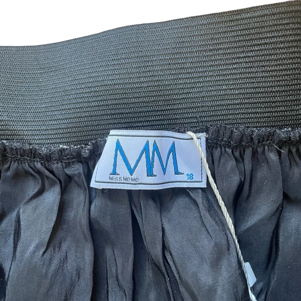 Miss MeMe Girls Knee Length Black Skirt Size 18 New With Tags - Picture 4 of 4